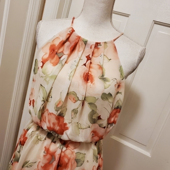 Windsor Floral Print fully lined Halter mini dress size Medium - Picture 2 of 10